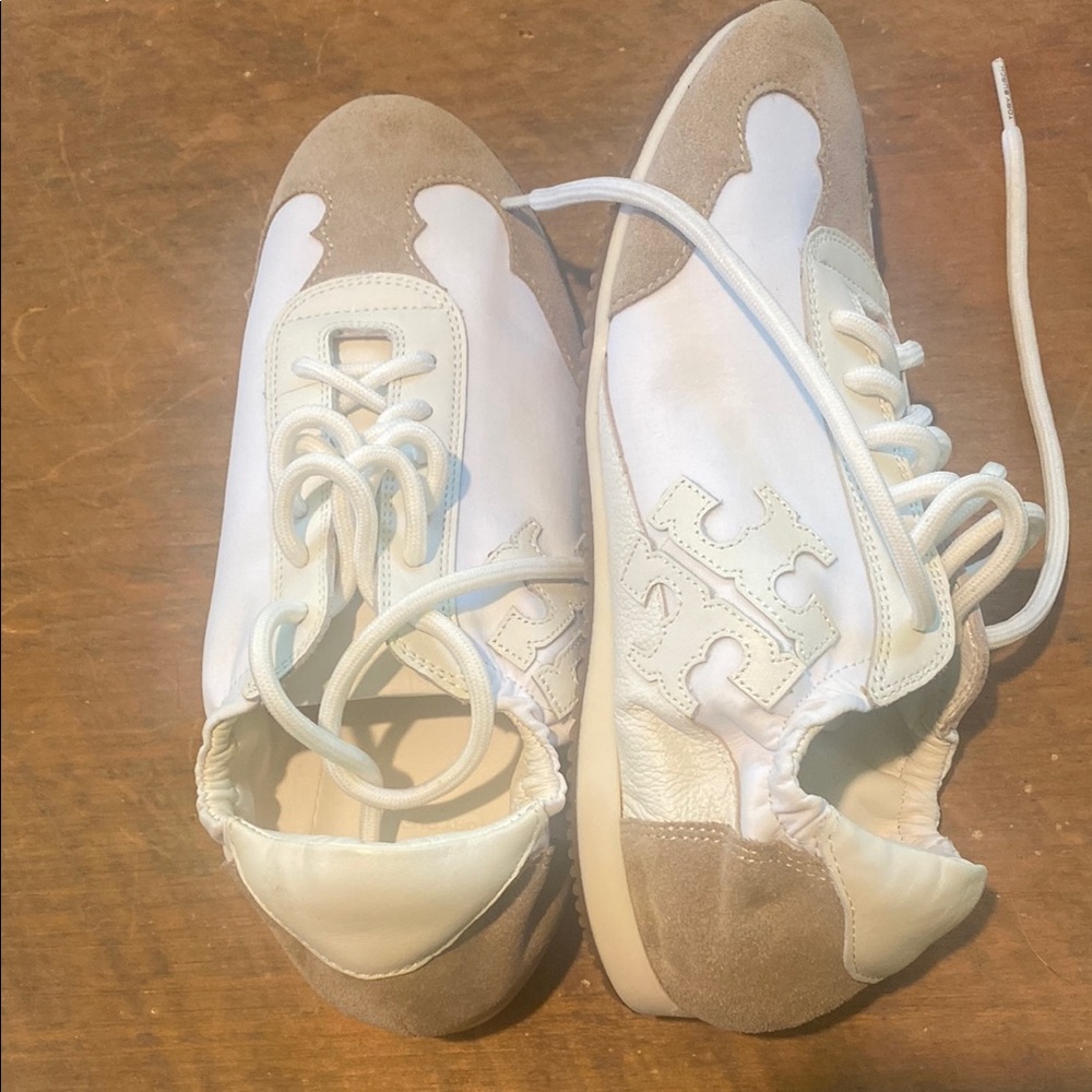Women's White and Tan Casual Lace-Up Sneakers